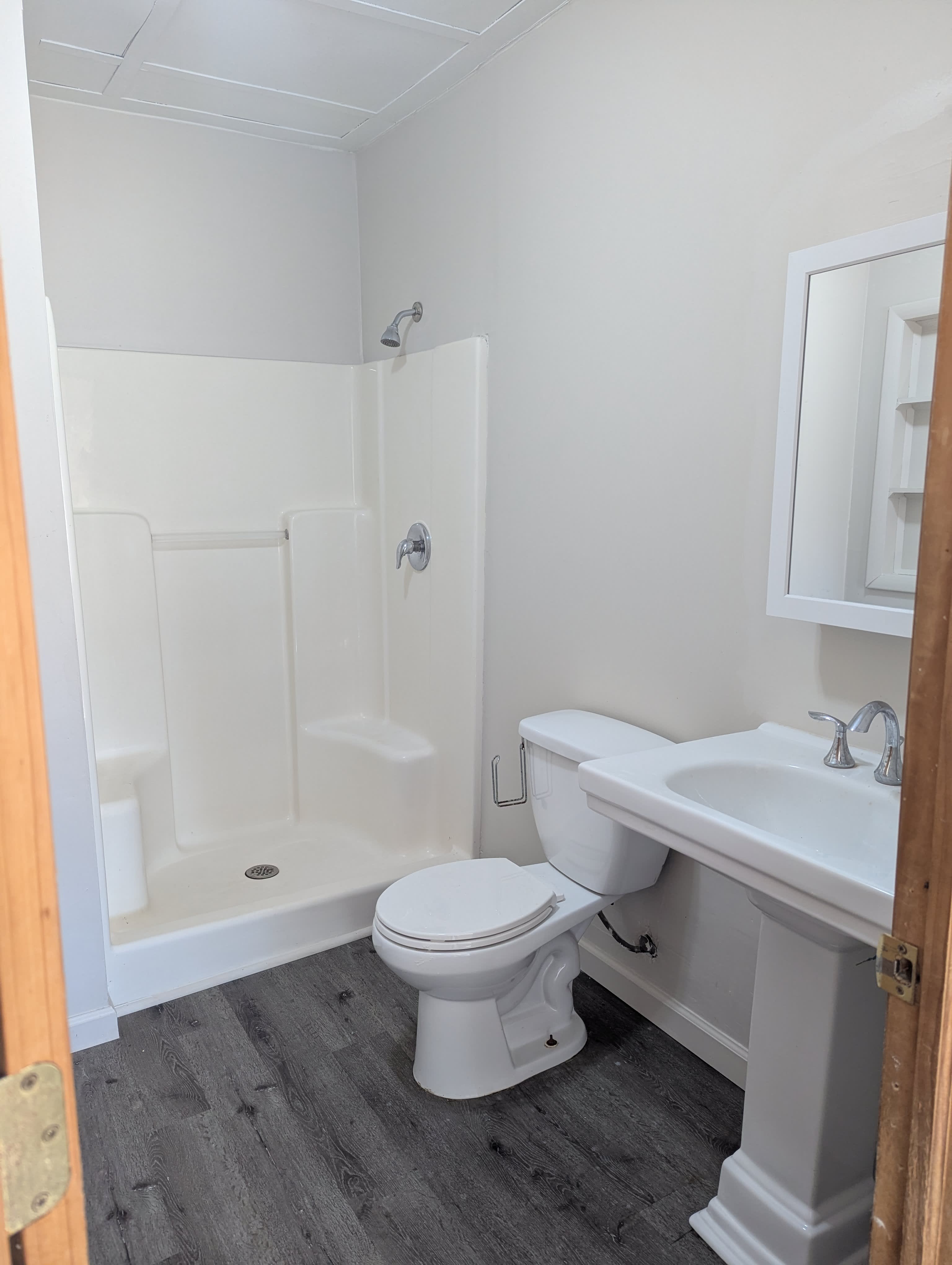 4488 Minerva St – photo 5