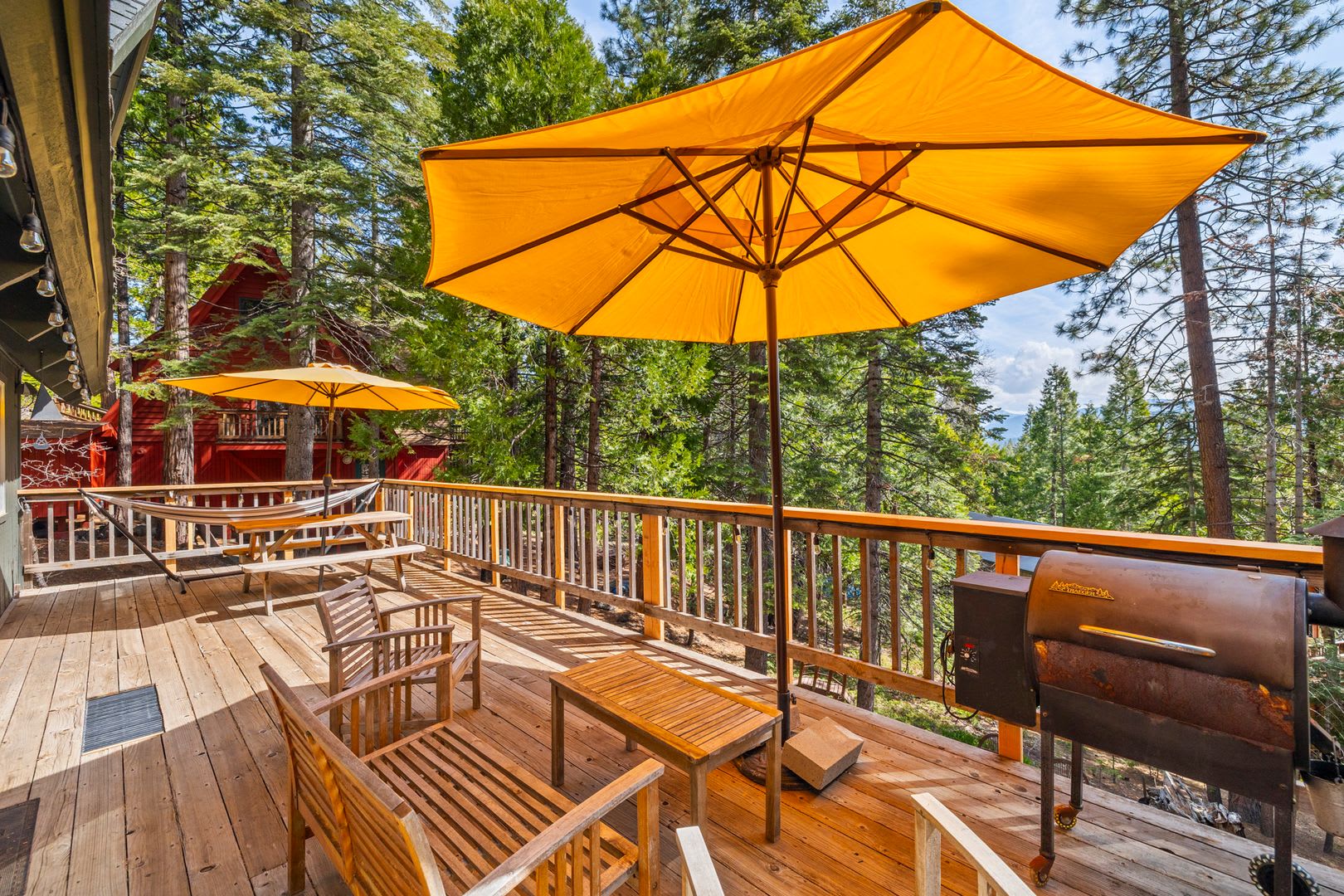 Charming 3-Bedroom, 2-Bath Home in Cold Springs – photo 3