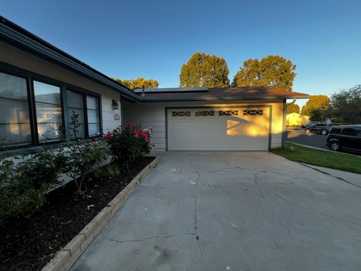 Beautifully Updated 3-Bedroom Home in Desirable Rancho de Maria – photo 3