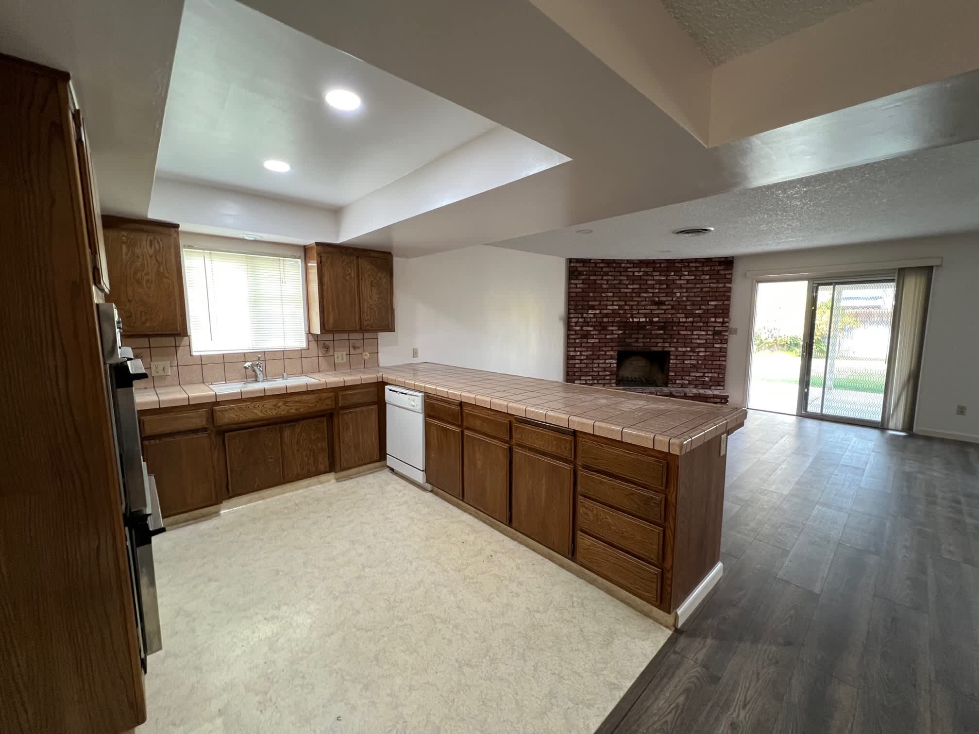 7200 Bennington Way – photo 5