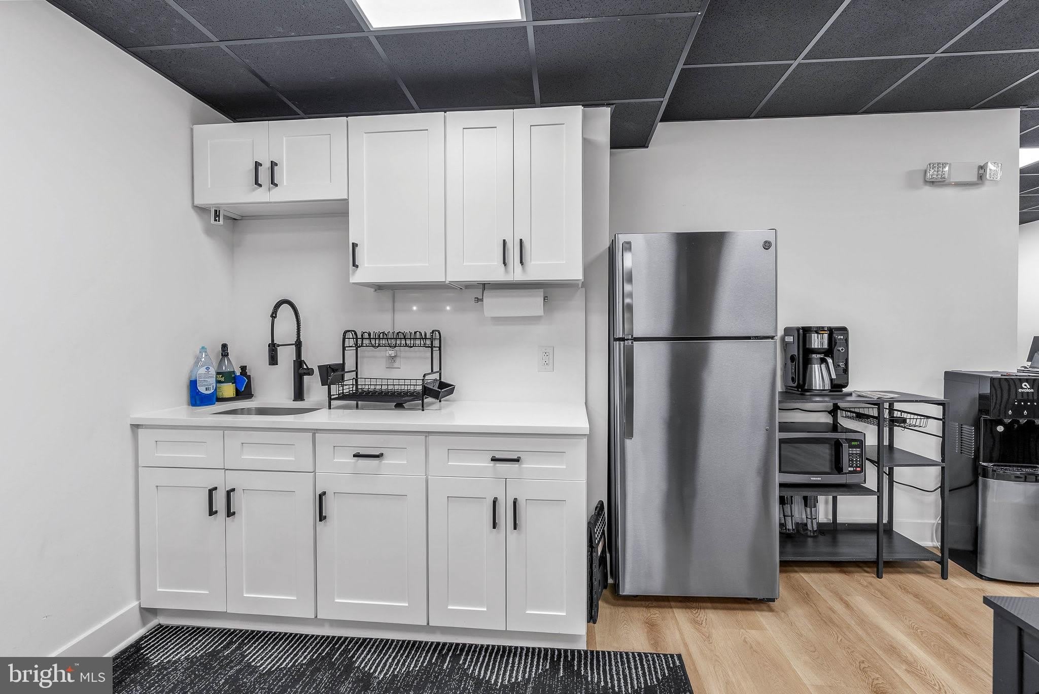 160-64 N 2ND Street – photo 4