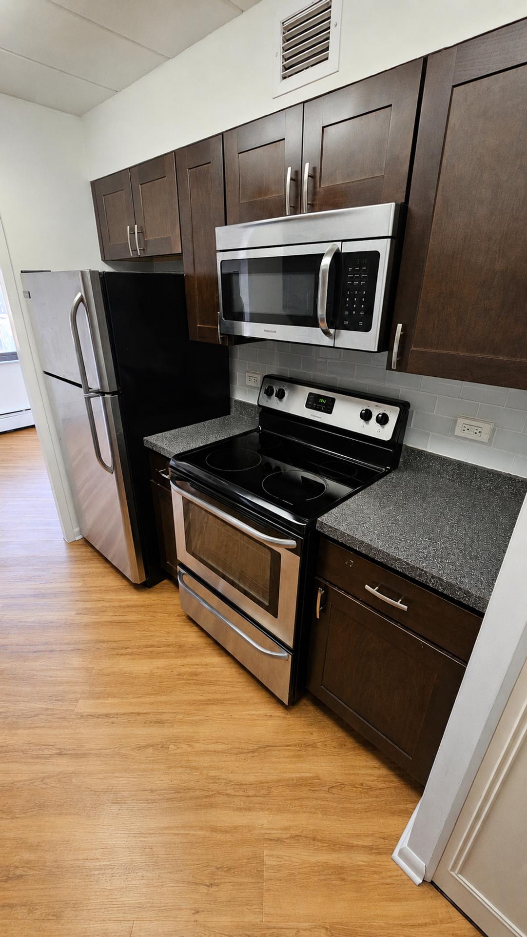 147 North Craig – photo 1