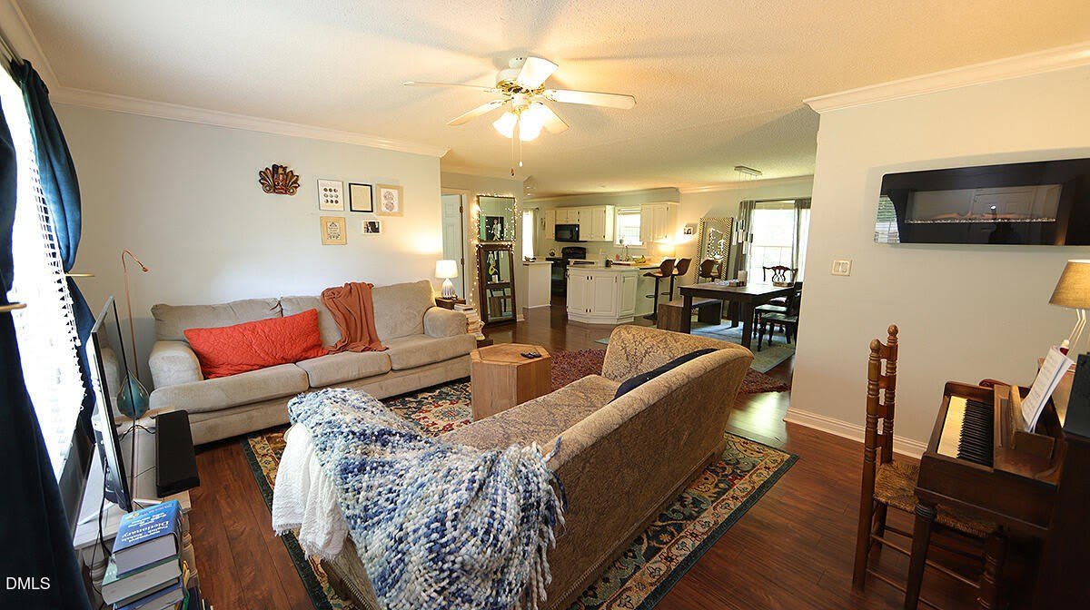 1610 Marly Drive – photo 3