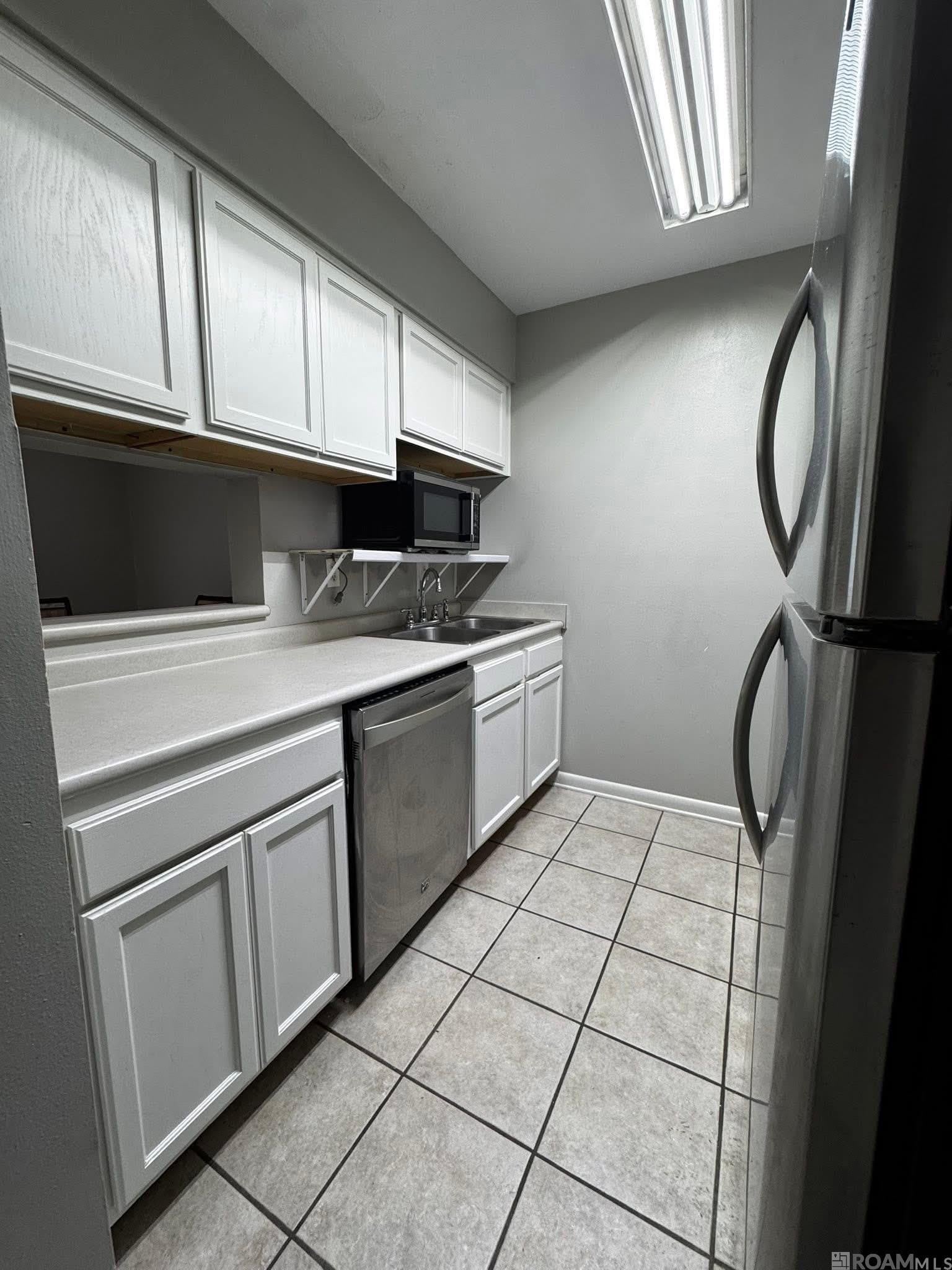 2951 Houma Blvd – photo 2