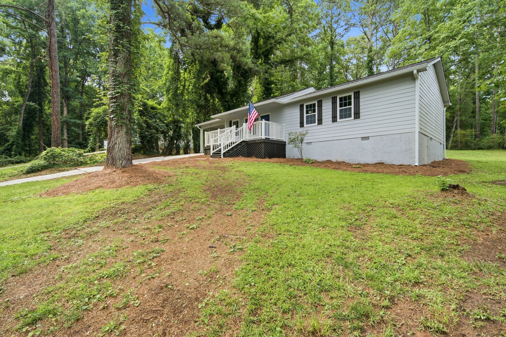 Charming 3 Bedroom 1 Bath Home In Douglasville – photo 3