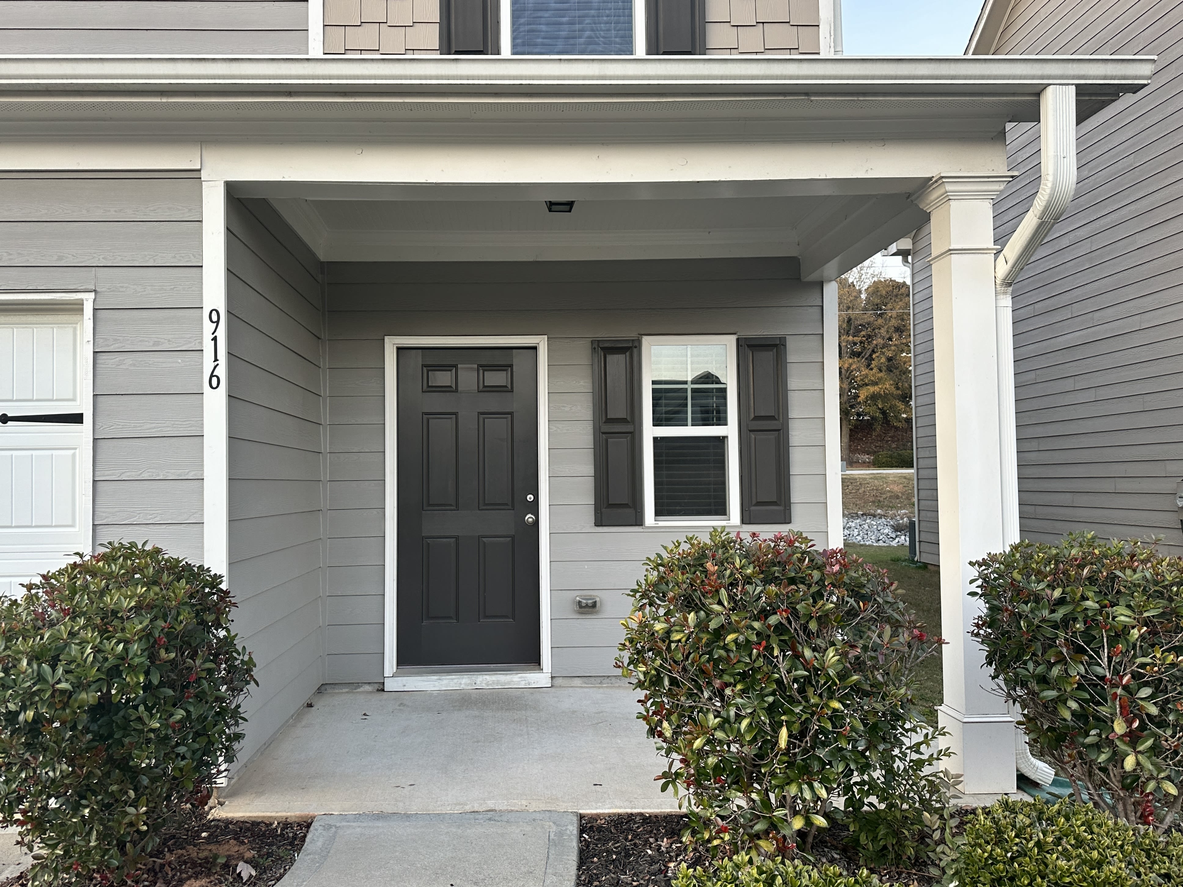 916 Independence Ave – photo 2