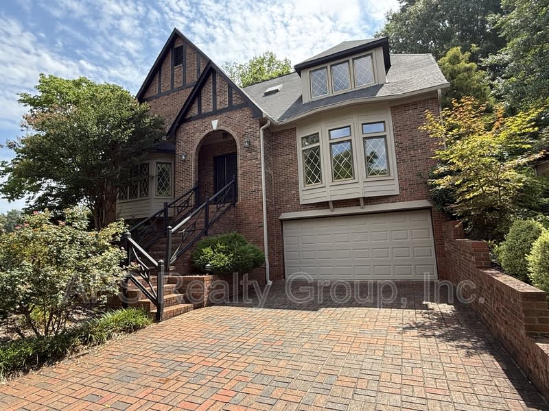 116 Candlewyck Drive – photo 1
