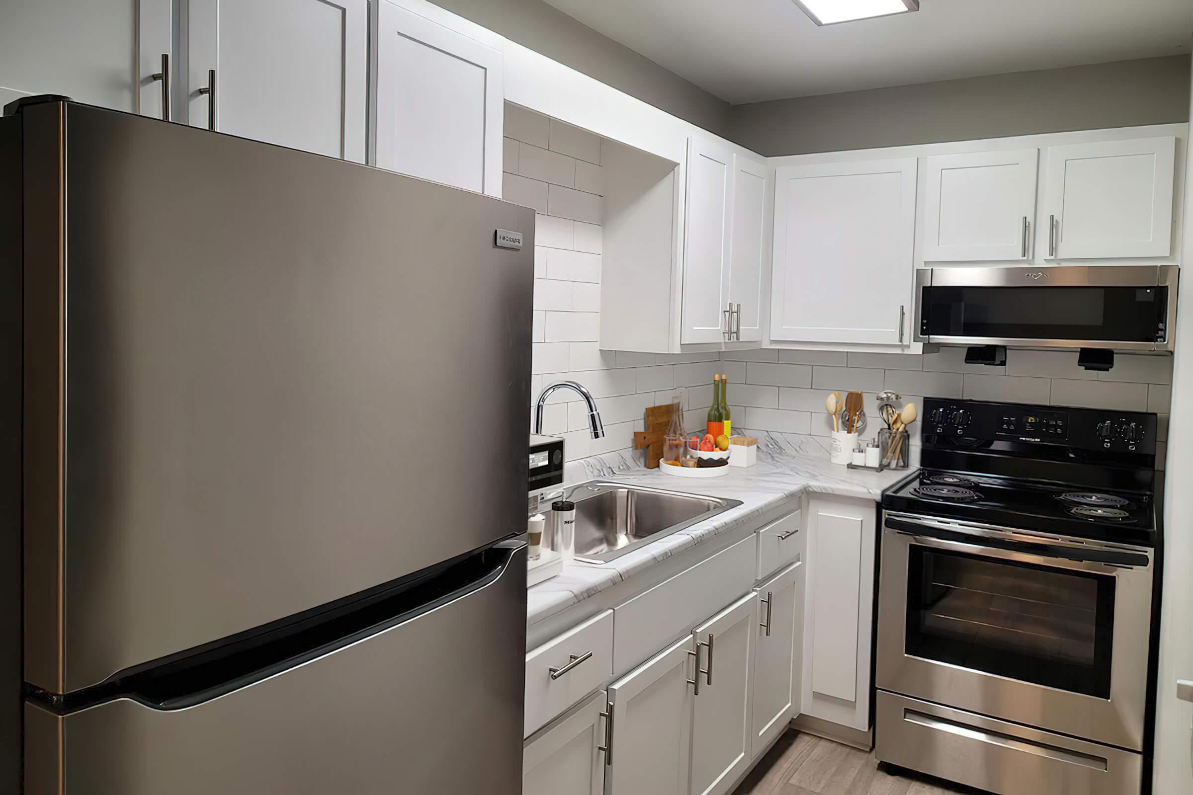 The Residences At 1671 Campbell – photo 4