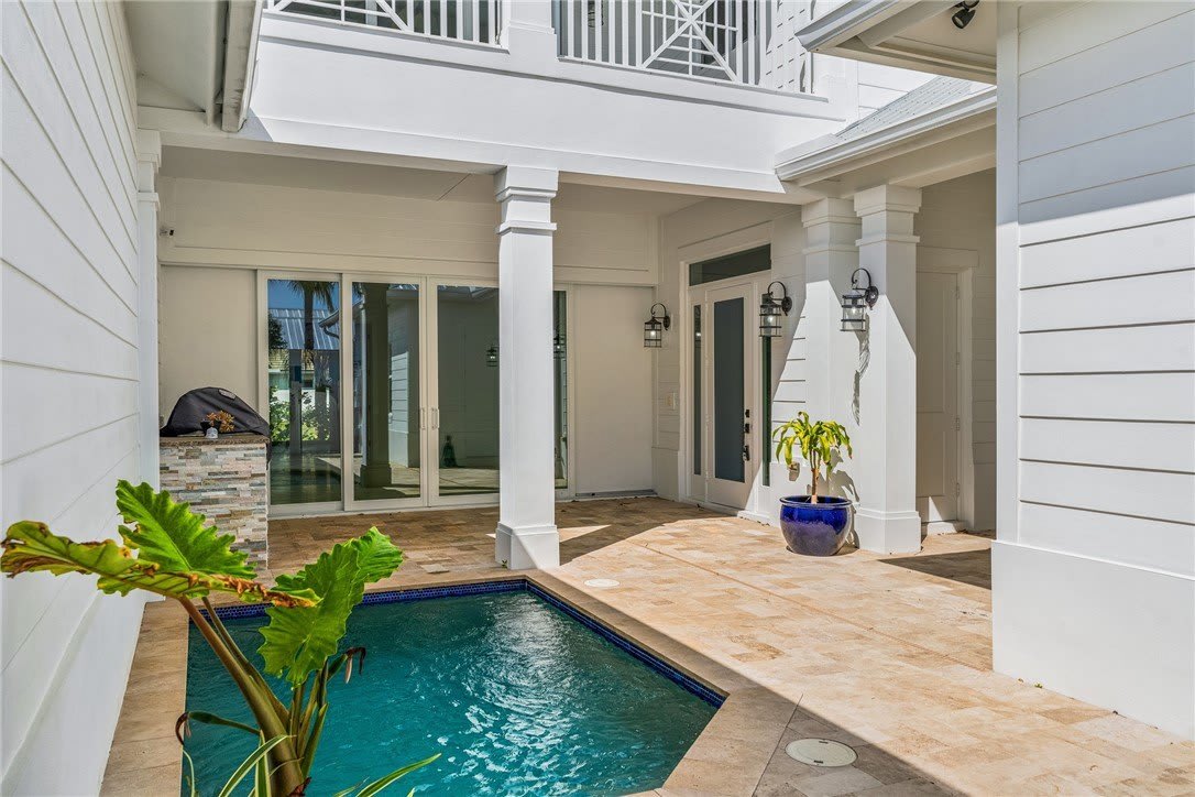 110 Strand Drive – photo 2
