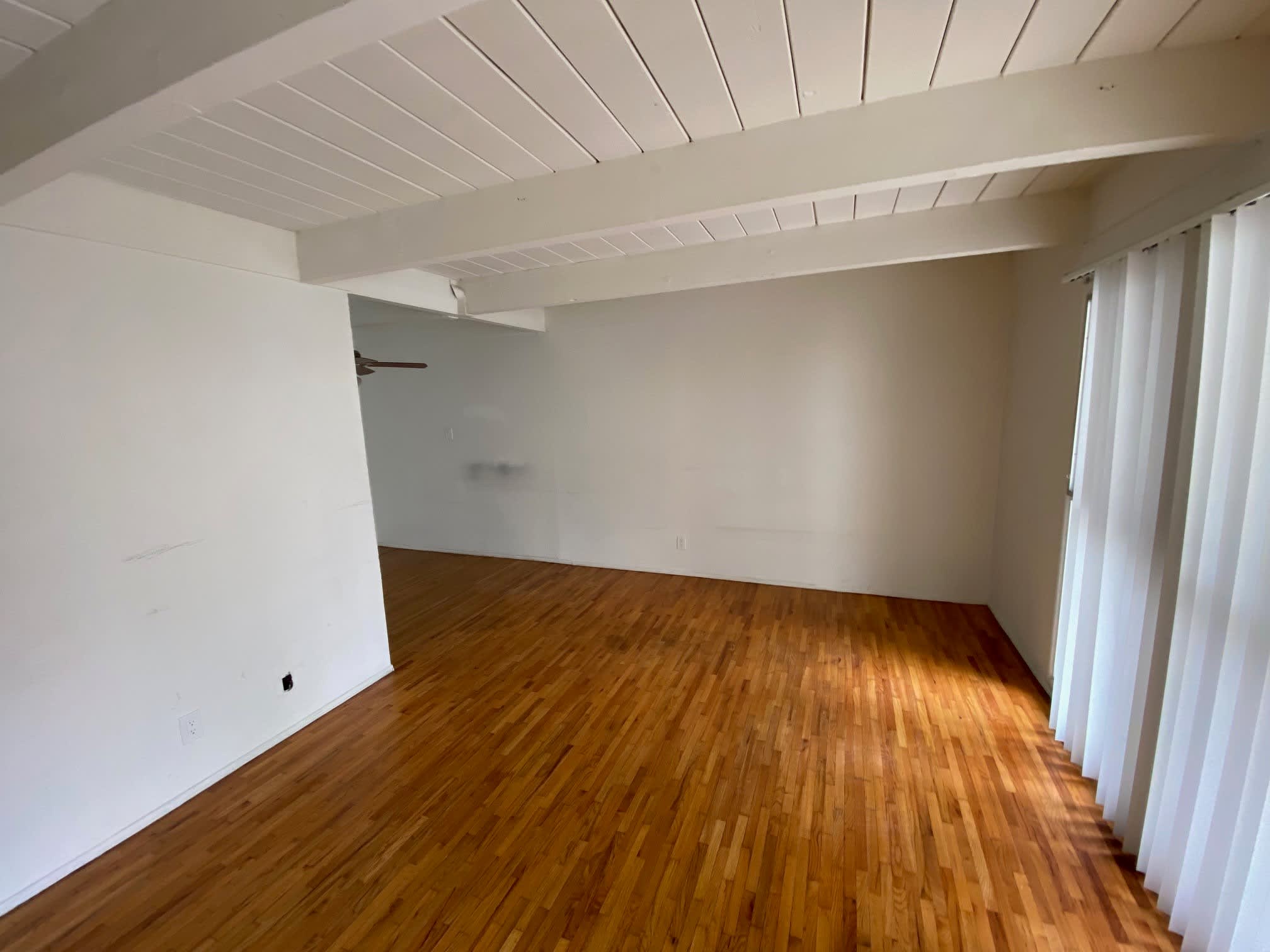 5415 San Vicente Blvd – photo 4
