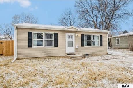 7418 South 69th Street – photo 1