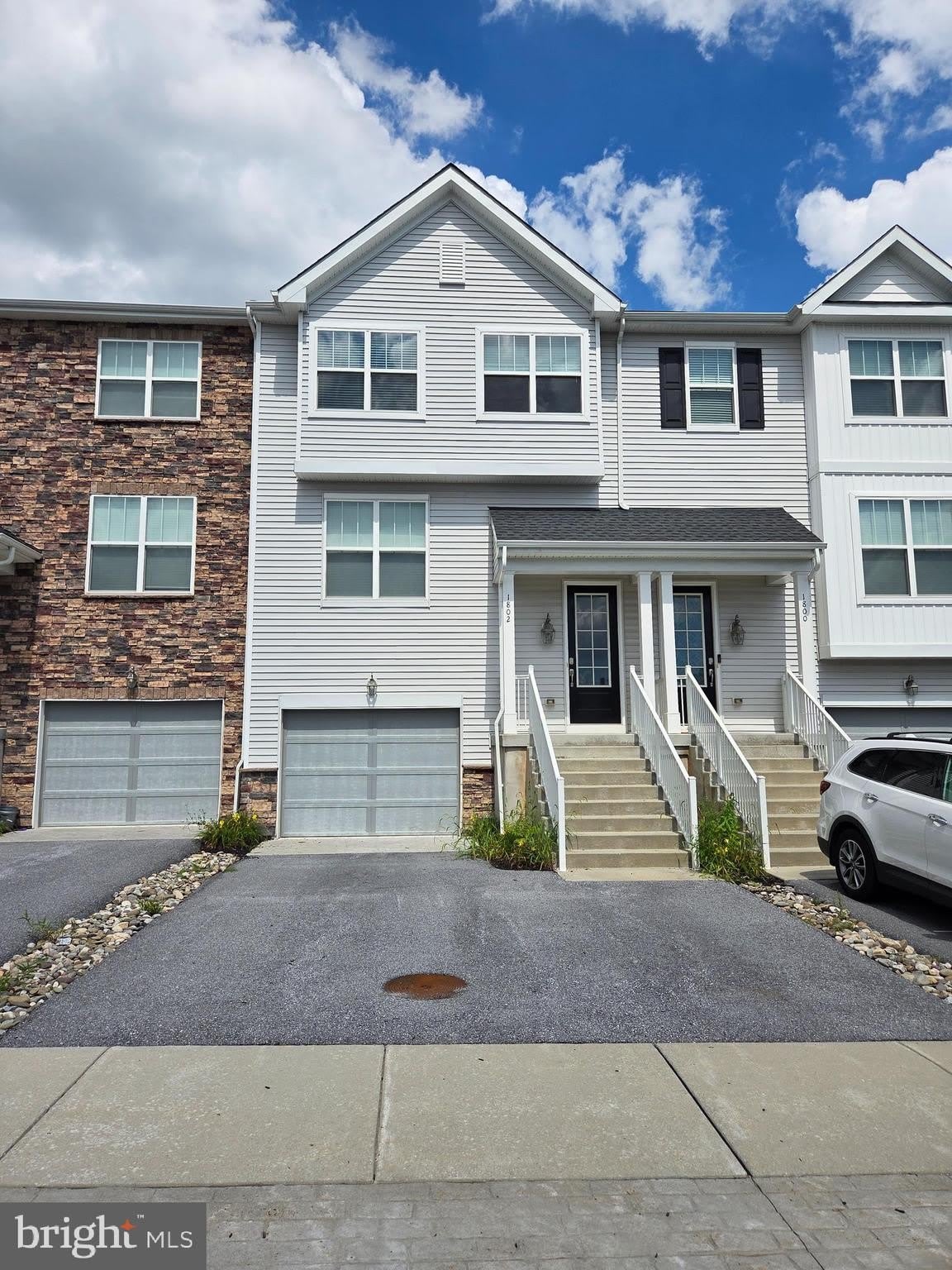 1802 BOULDER Drive – photo 2