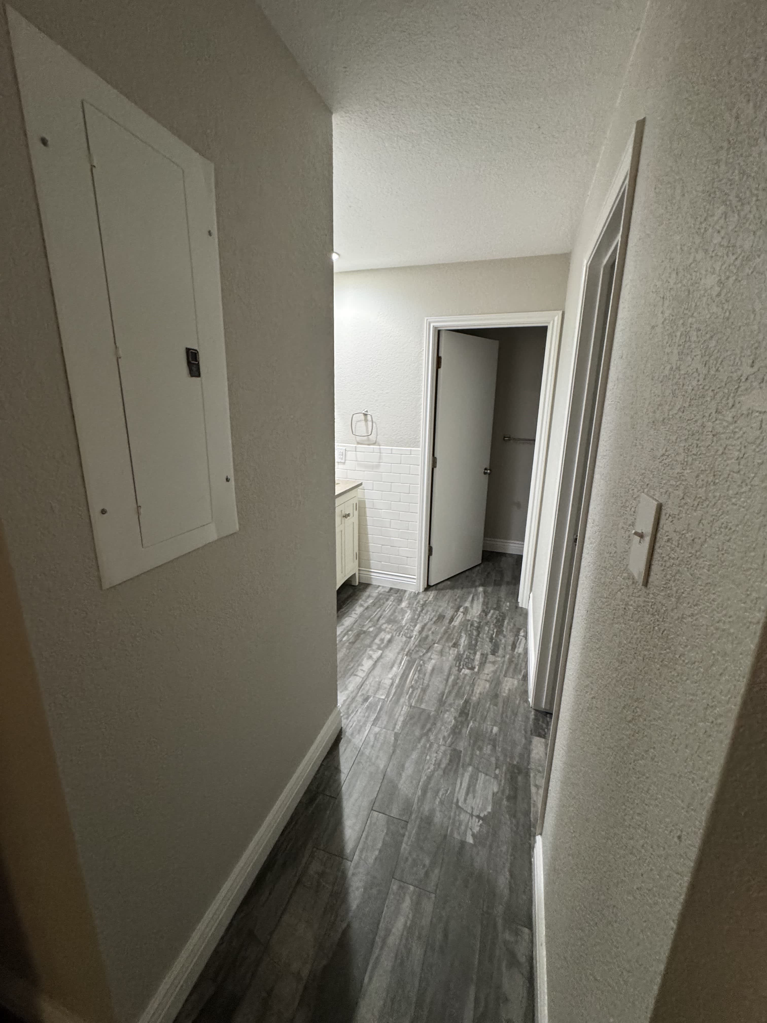 4411 Fairgate Drive – photo 5
