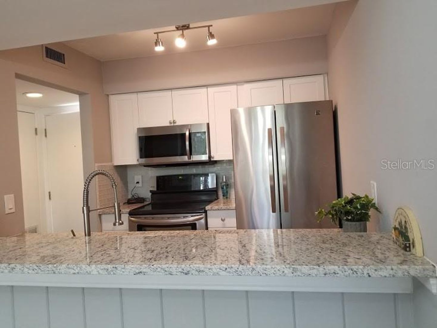1 Bedroom 1 1 2 Bath Loft Condo At 5101 Eaglesmere Drive Unit B03 Orlando Fl 32819 – photo 4