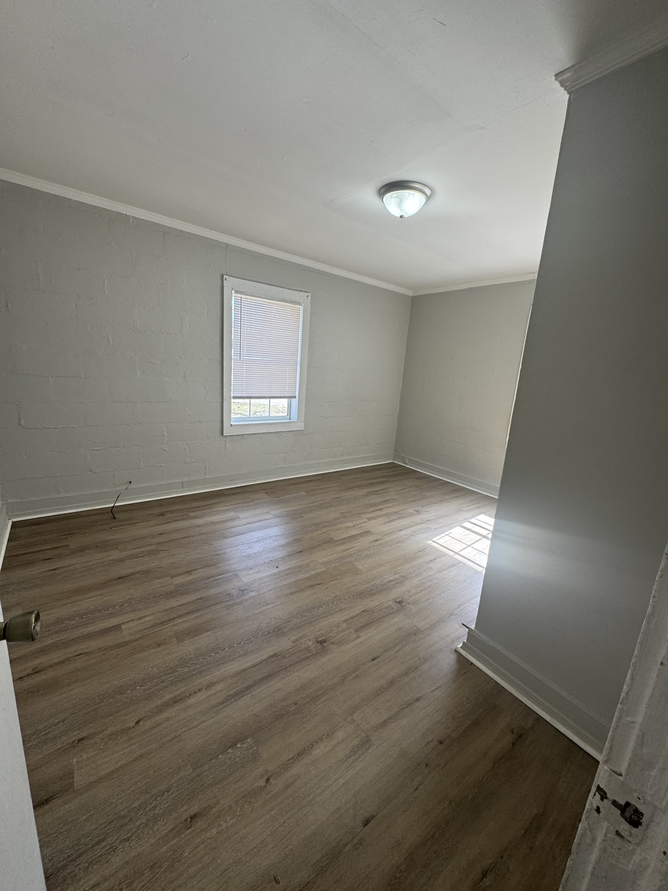 1004 Duke Street – photo 3