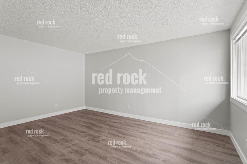 2424 East Diamond Avenue – photo 4