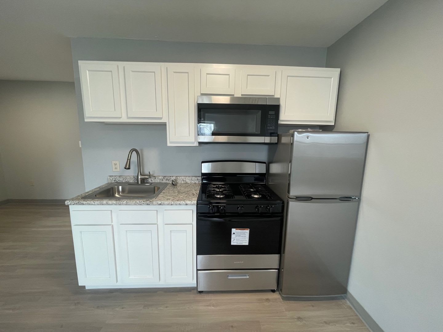 900 North Street – photo 4