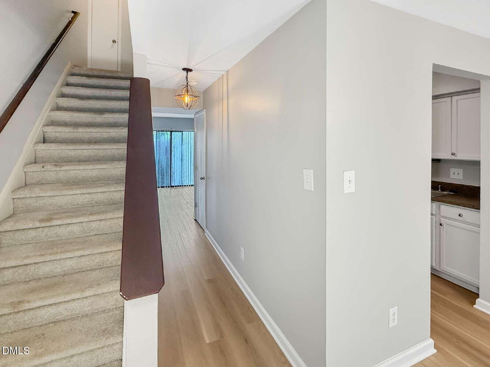 1275 Teakwood Place – photo 3
