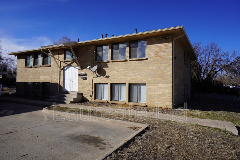 1305 Wolff St – photo 1
