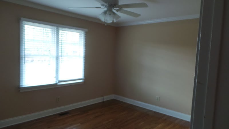 ~~~ Pretty Updated Brick Ranch ~~~ – photo 2