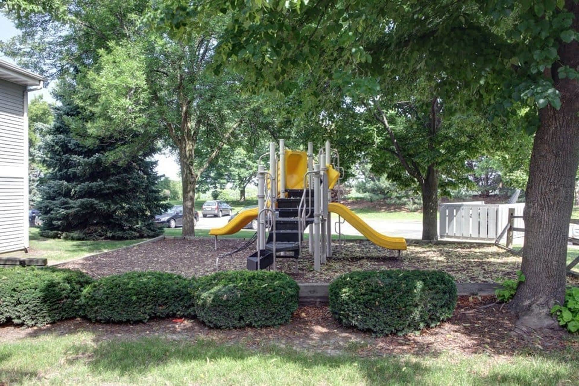 2500 Rimrock – photo 5