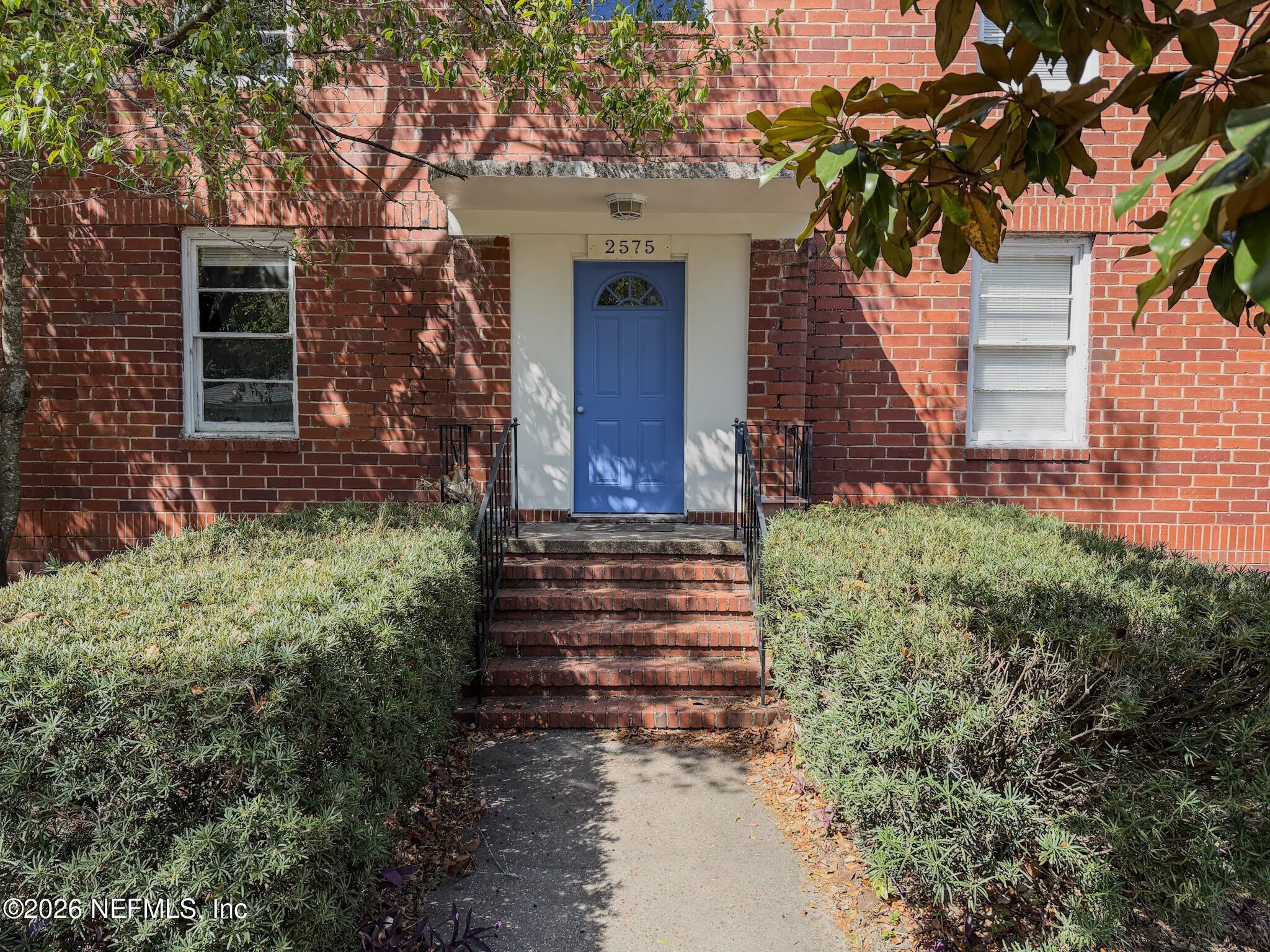 2575 MYRA Street – photo 2