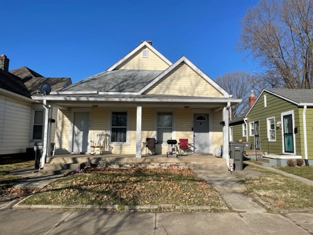 918 East Pleasant Run Parkway North Drive – photo 2