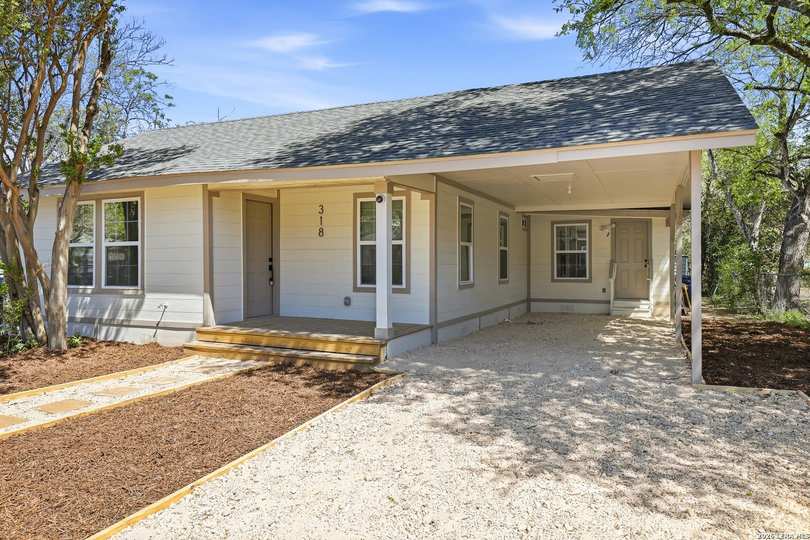 318 FERGUSON AVE – photo 3