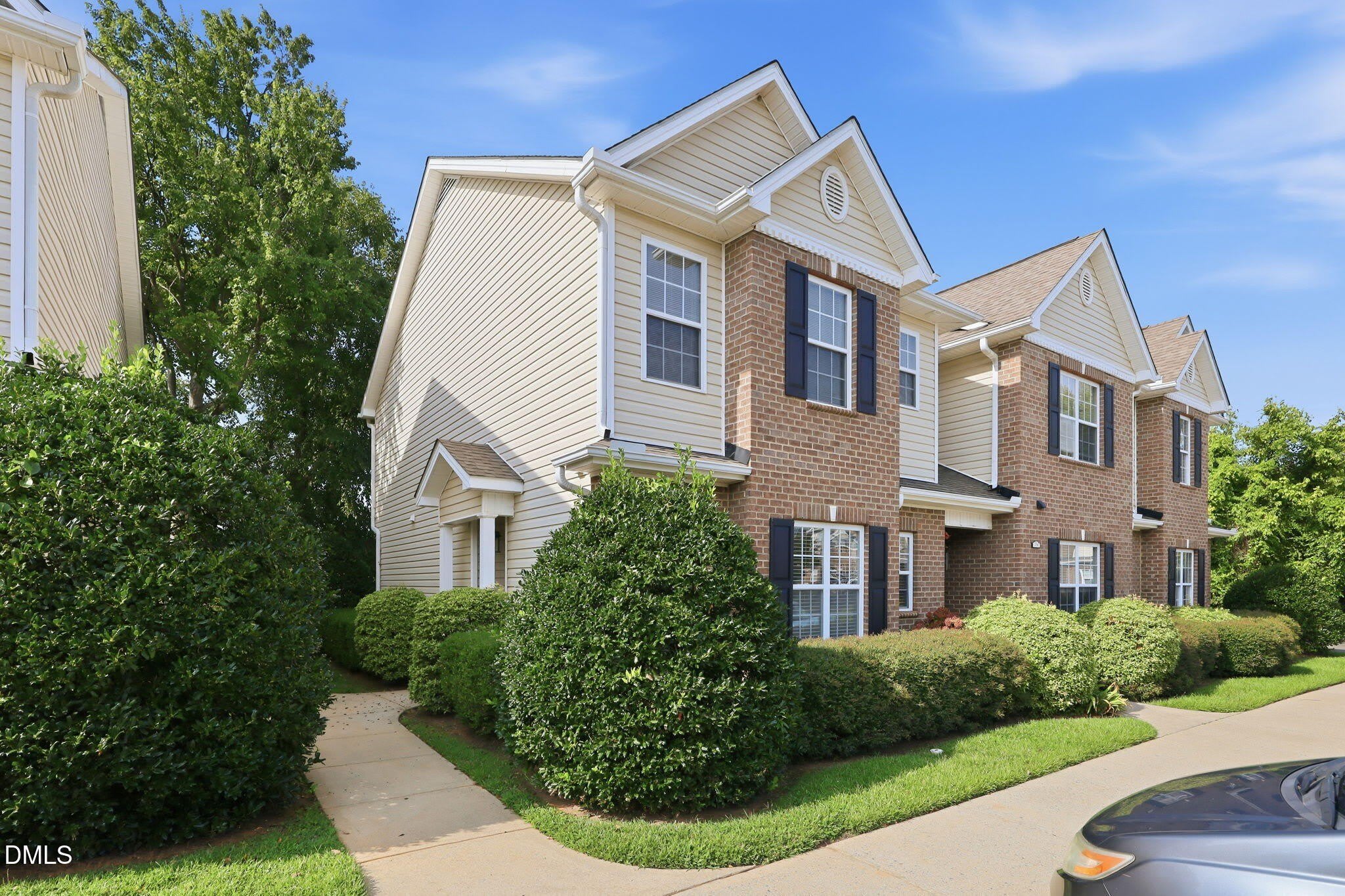 360 E Willhaven Drive – photo 4