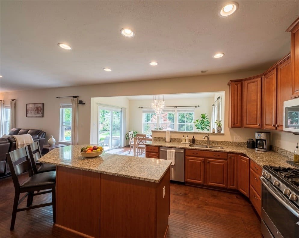 2702 Pittsburgh Ct – photo 5