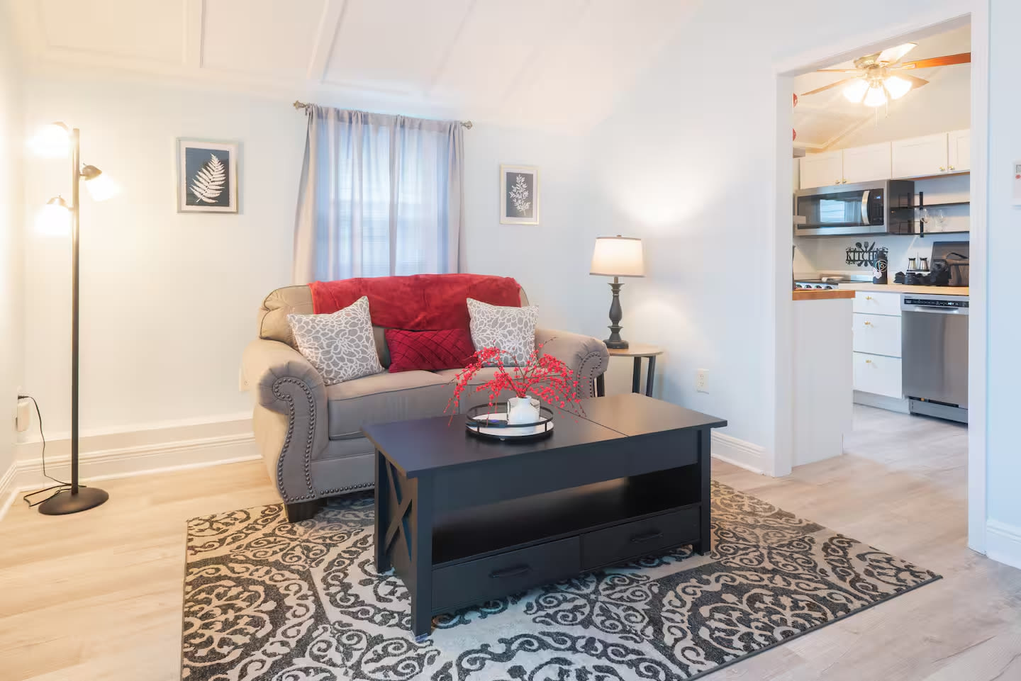 4010 Laurel Street – photo 2