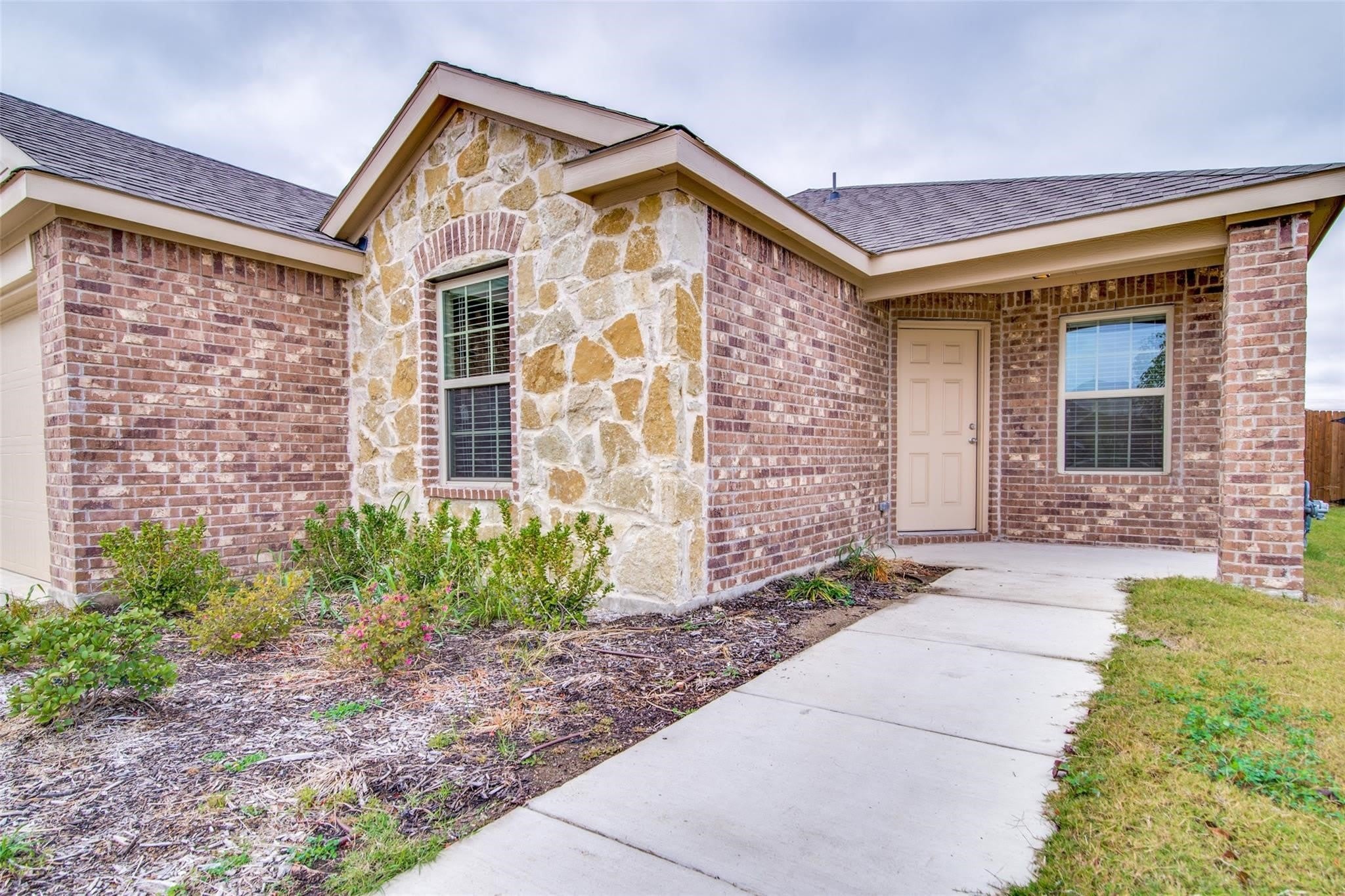 1512 Wild Rye Circle – photo 4