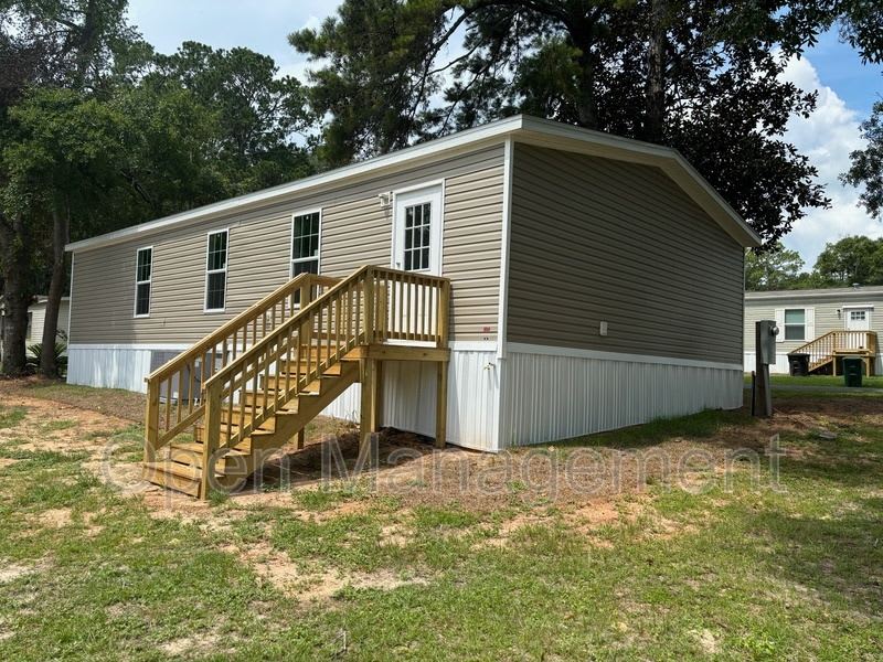 356 Bayhead Dr – photo 2