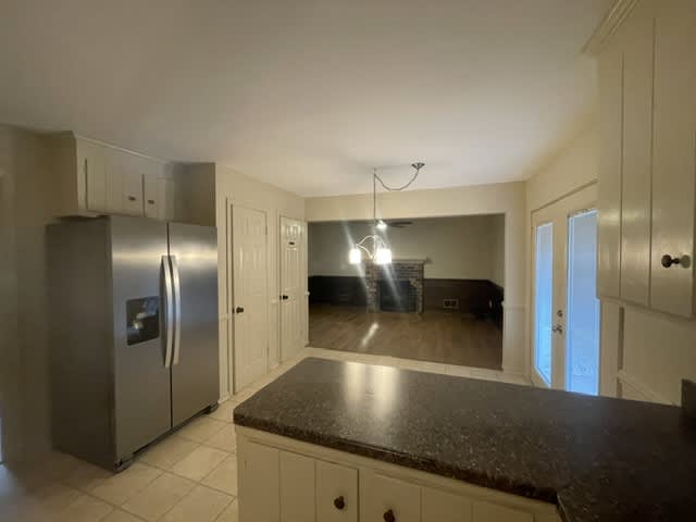2525 Lauderdale Drive – photo 4