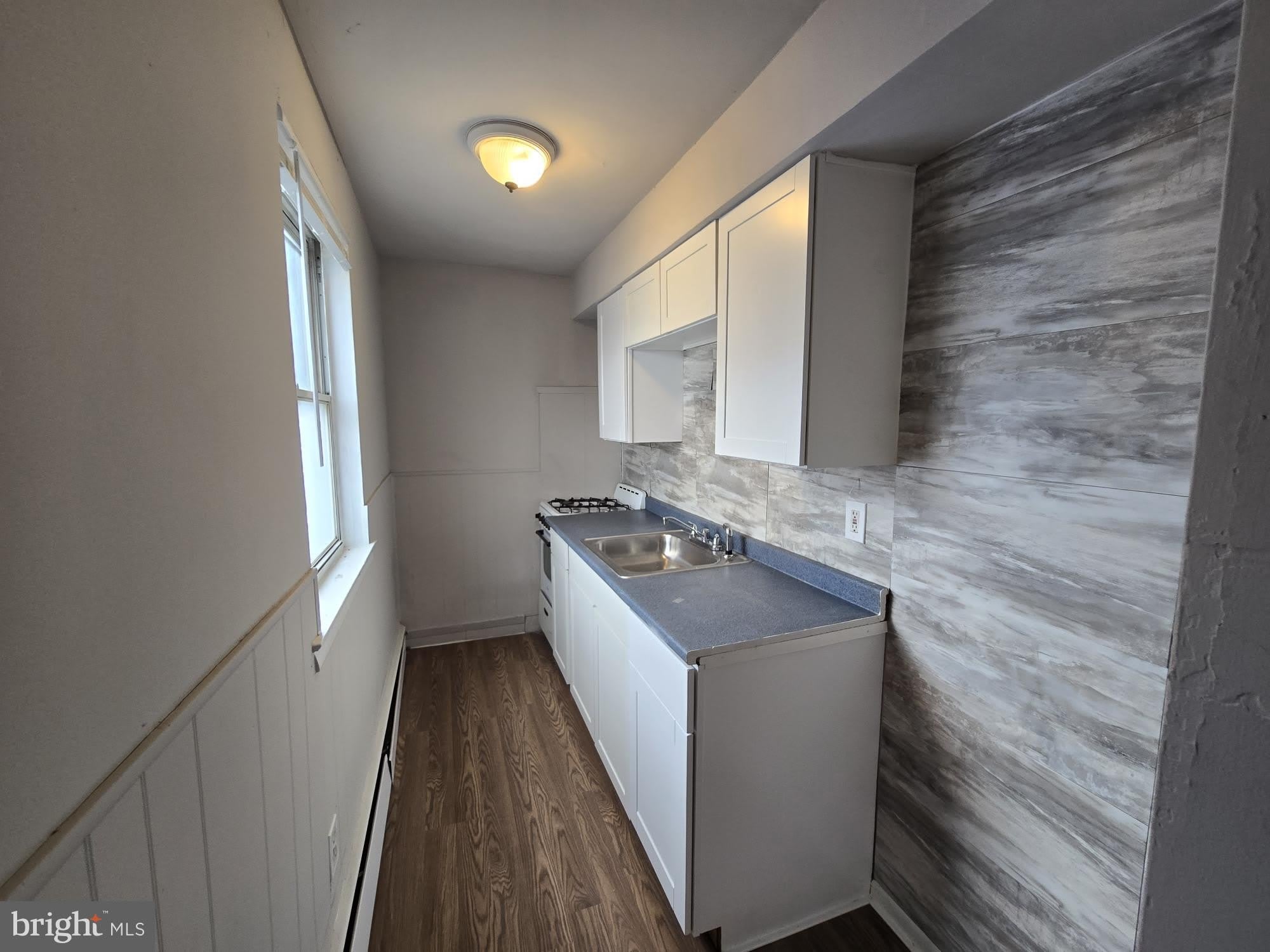 5302 DUFFIELD Street – photo 2