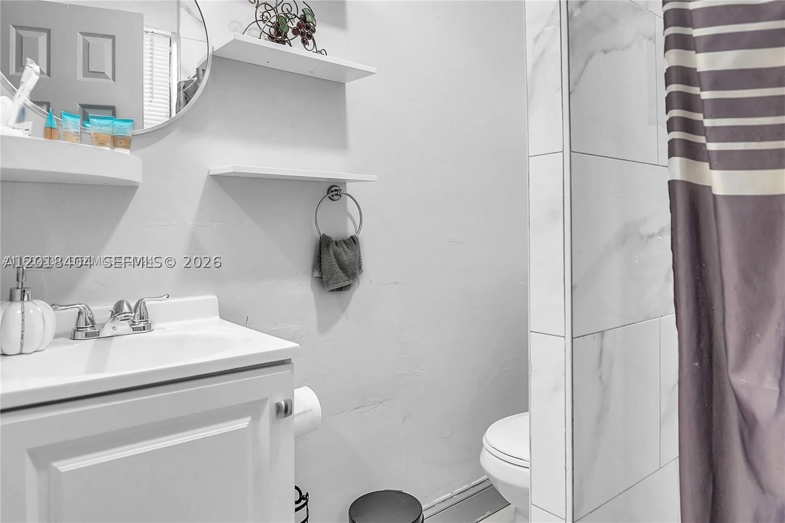 6036 Polk St – photo 5