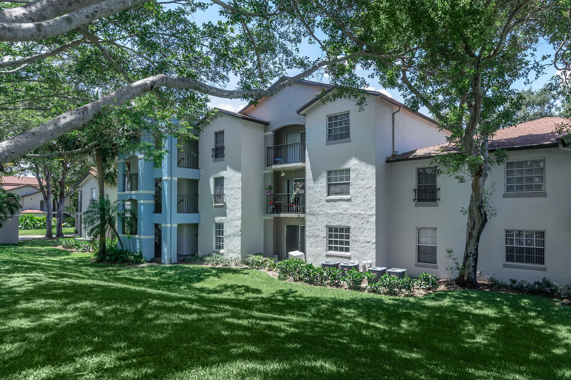 Latitude Pointe – photo 3