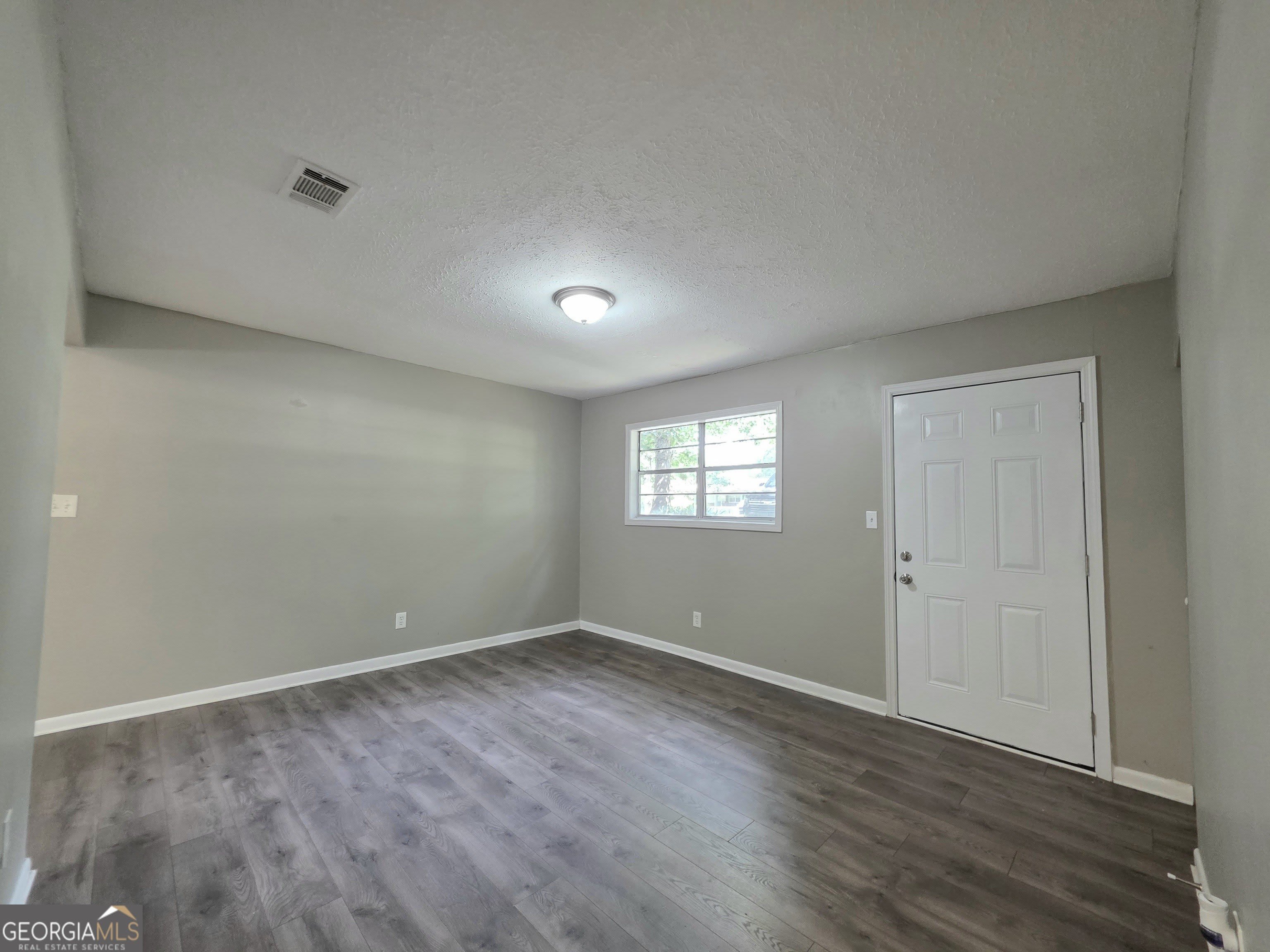 3460 Meadowview Drive – photo 5