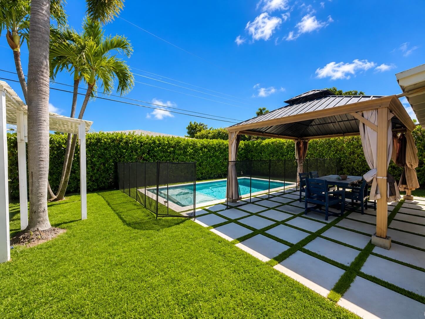 340 Summa Street – photo 1