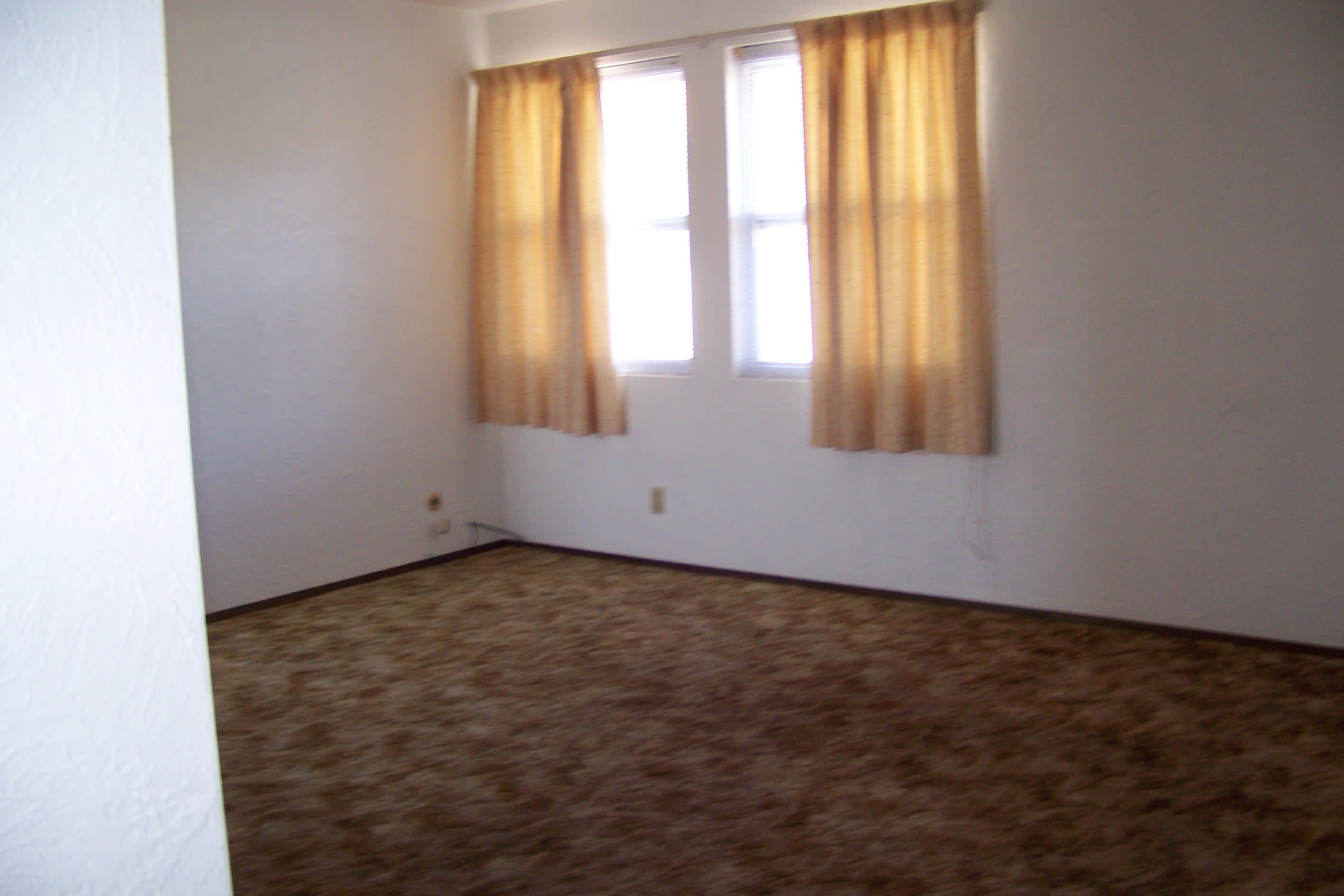 2209 Stoneybrook Rd – photo 3