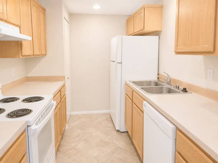 1118 West Wakefield Street – photo 1