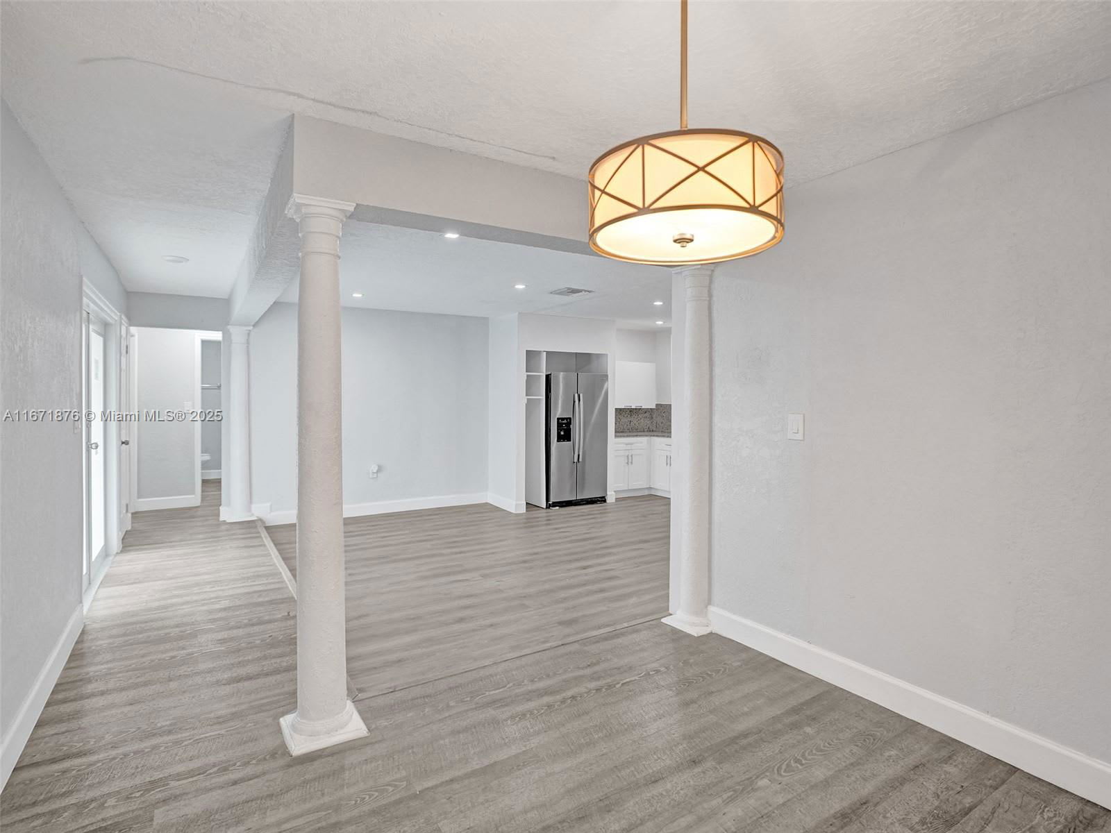 7031 Northwest 20th Street – photo 4