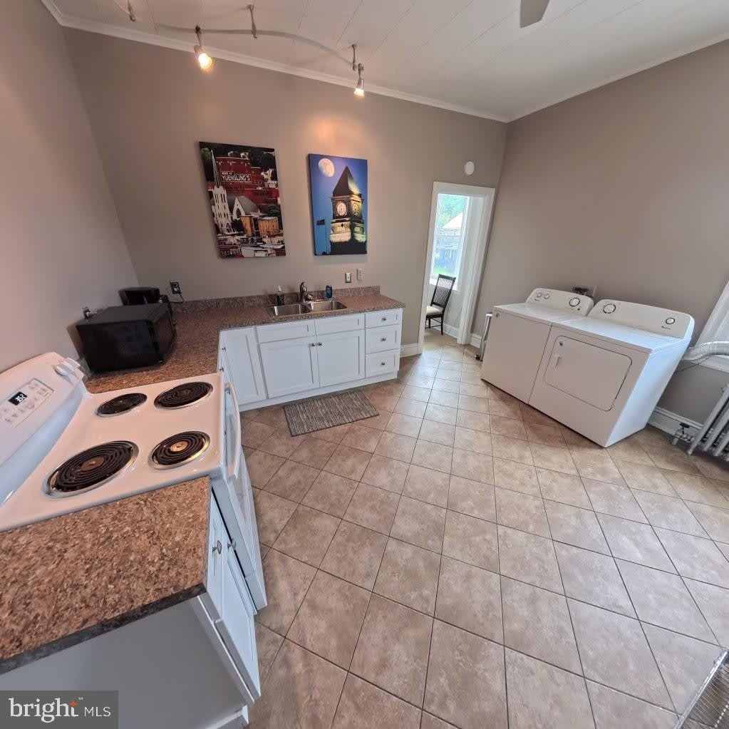 3 S Sillyman Street – photo 3