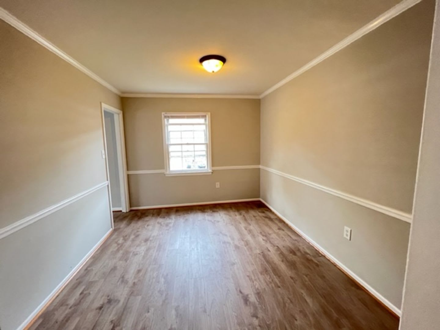 1400 Admiral Dr – photo 2