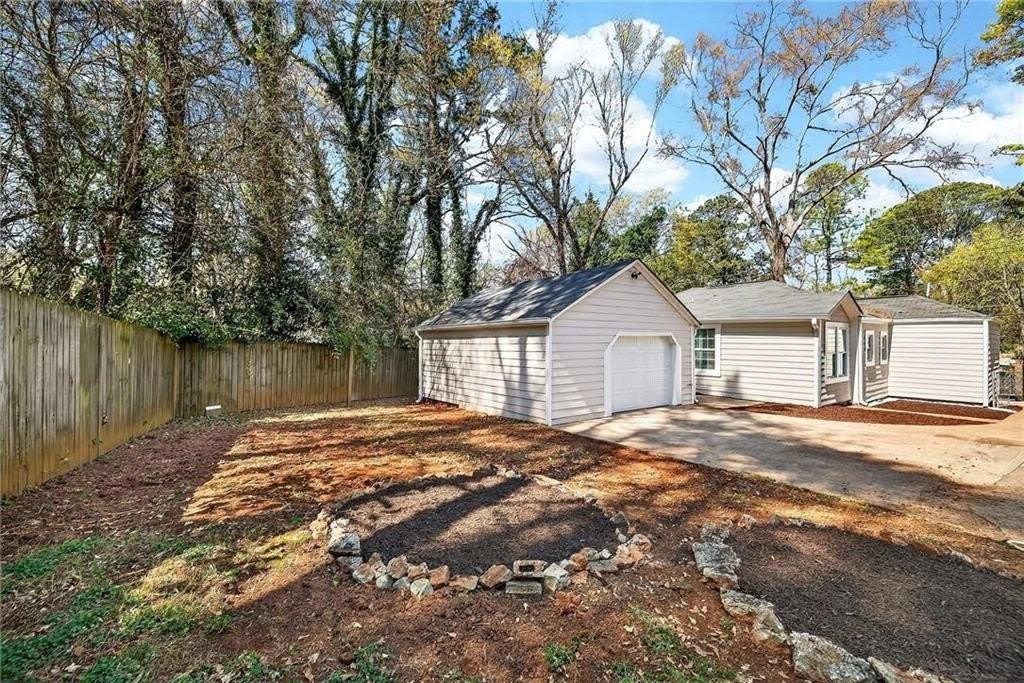 955 Columbia Drive – photo 5