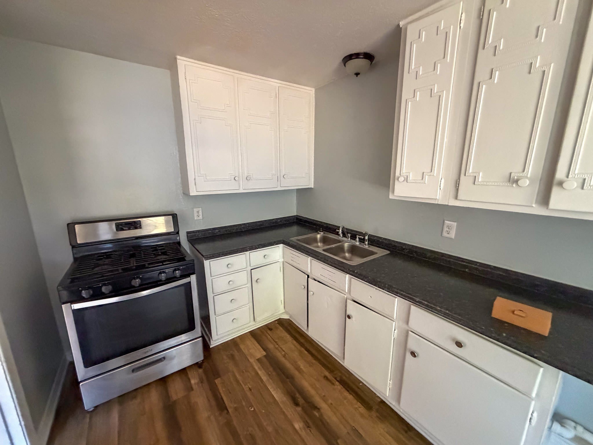 121 Vandenburg Drive – photo 4