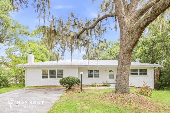 1406 Eden Drive – photo 1