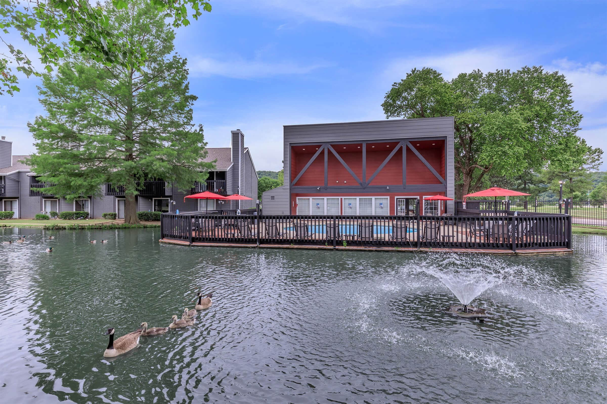 The View at Riverside – photo 1