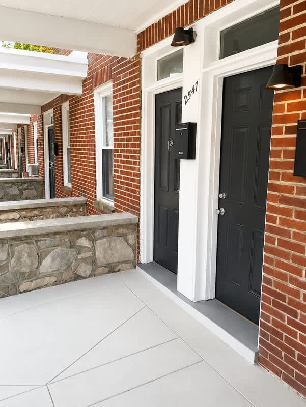 2547 Park Heights Terrace – photo 2