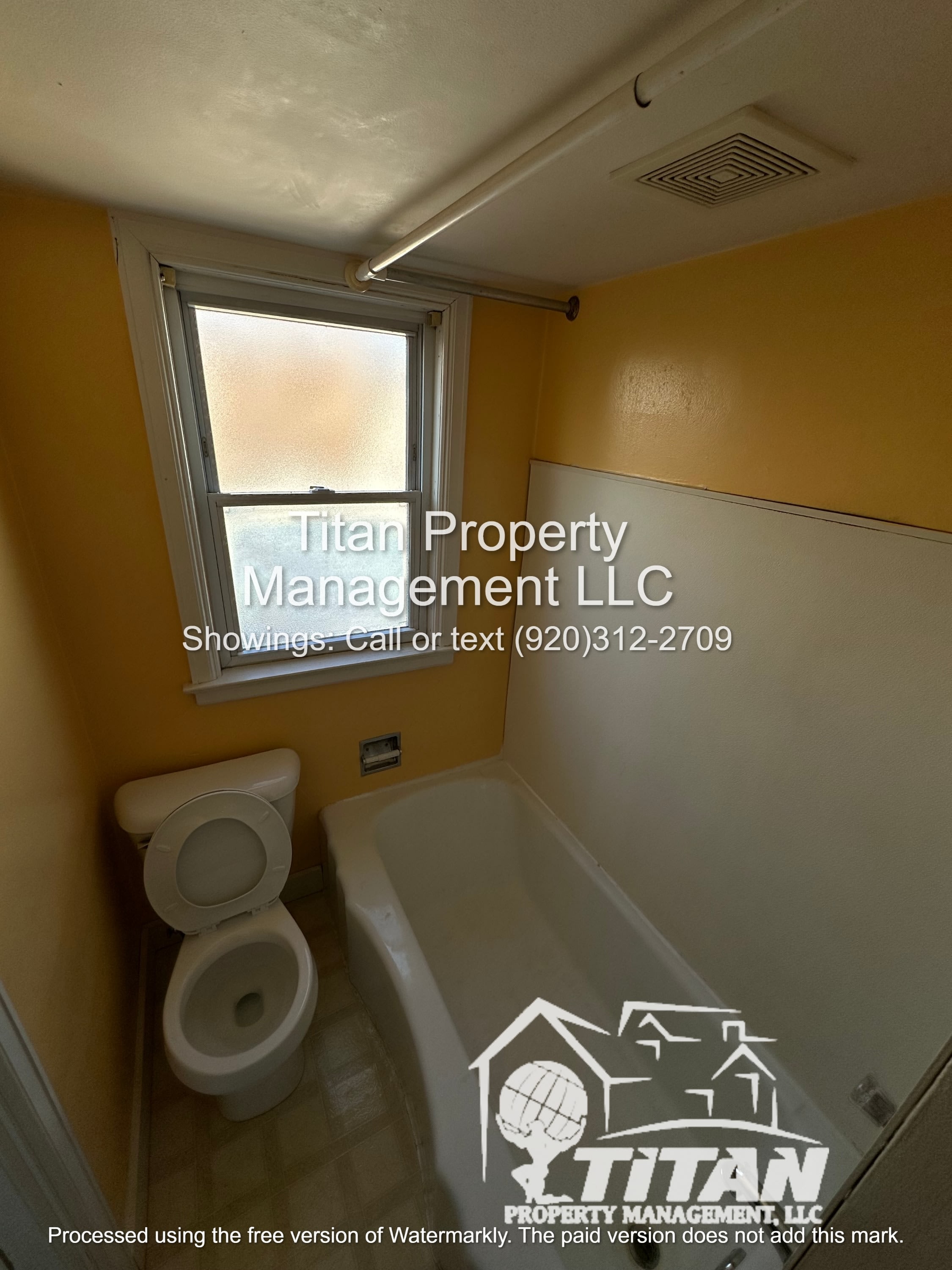 1319 North Superior Street 1 2 – photo 5
